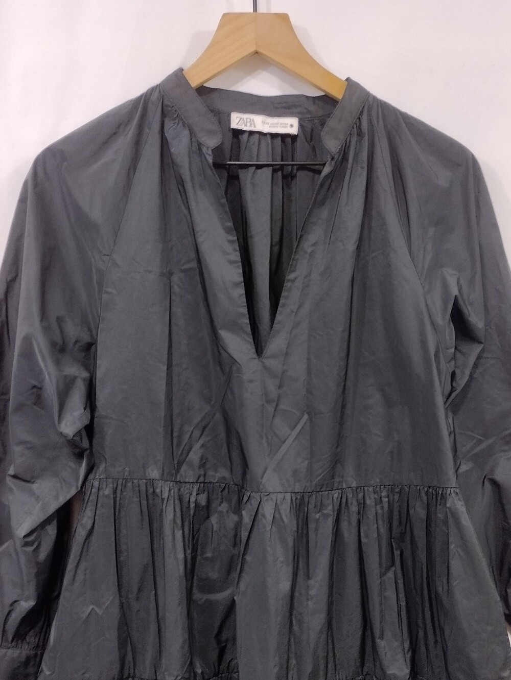 Zara Black Tiered V-Neck Long Sleeve Dress Womens XS Babydoll Boho Retro - Picture 2 of 8